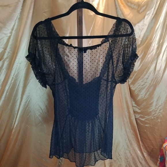 Nicole Black Chemise with Fluttery Sleeves - Picture 4 of 4